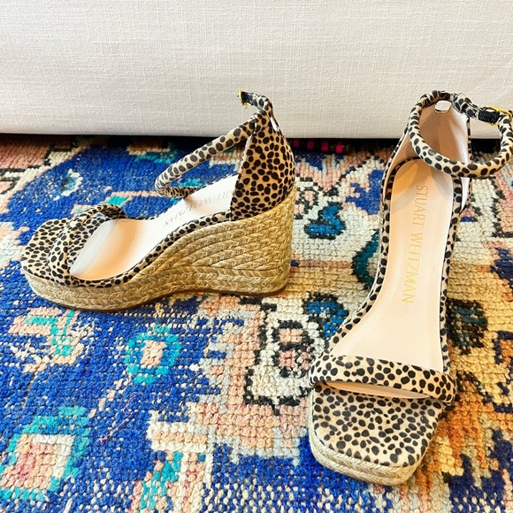 New in box Stuart Weitzman Nudist Leopard print Espadrilles. Size 8.